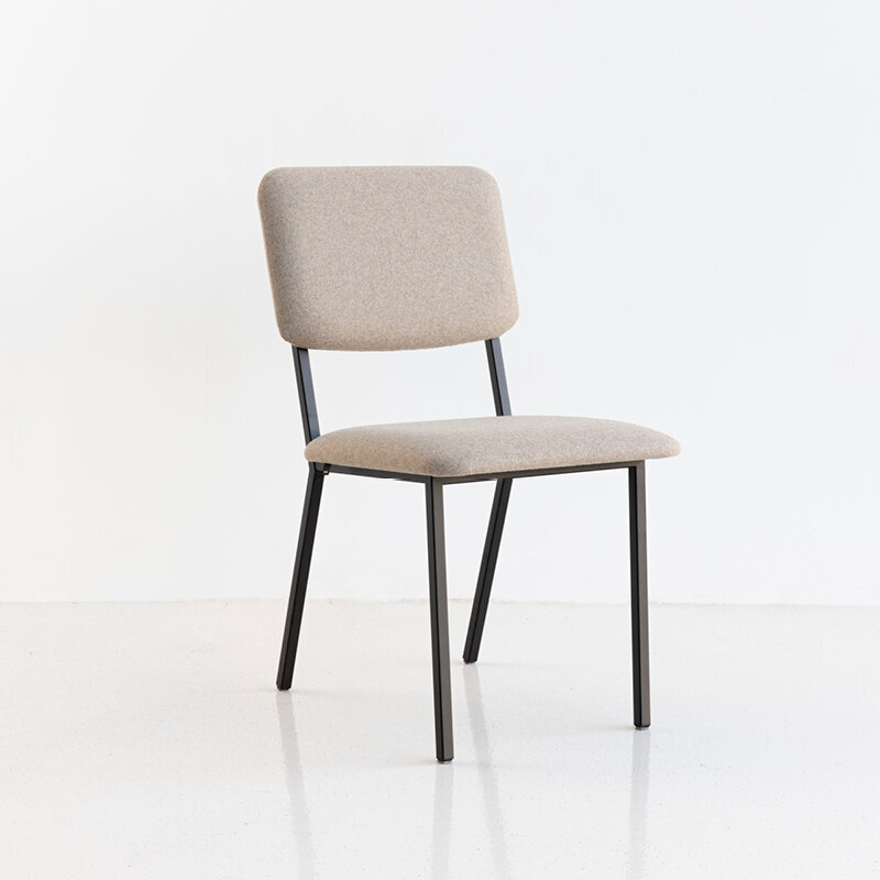 Design modern dining chair | Co Chair without armrest Light Grey hallingdal65 110 | Studio HENK| 