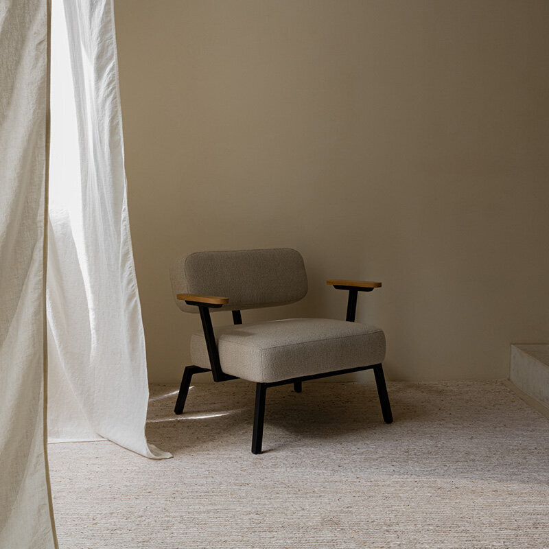 Design modern sofa | Ode lounge chair 1 seater with armrest Black hallingdal65 190 | Studio HENK| 