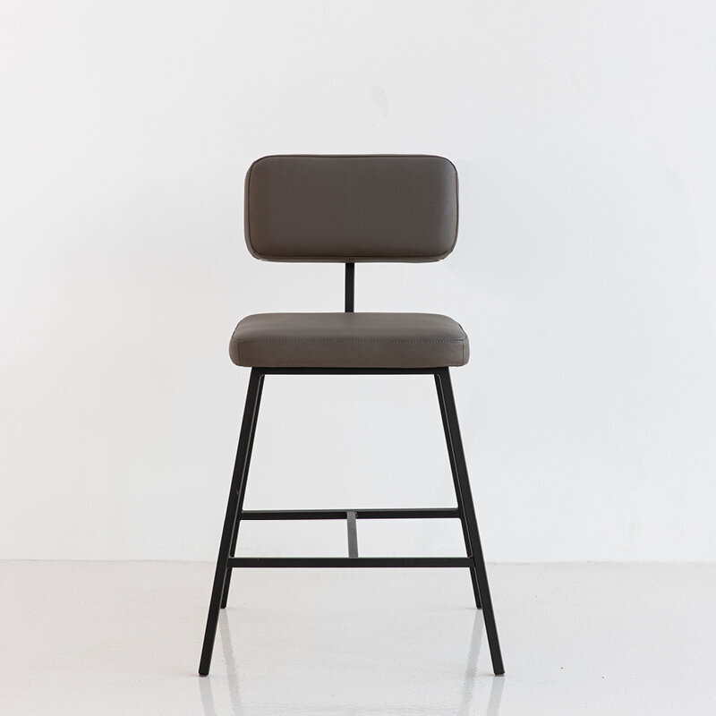 Design stool Ode stool 65 | olbia ecru102 | Studio HENK| 