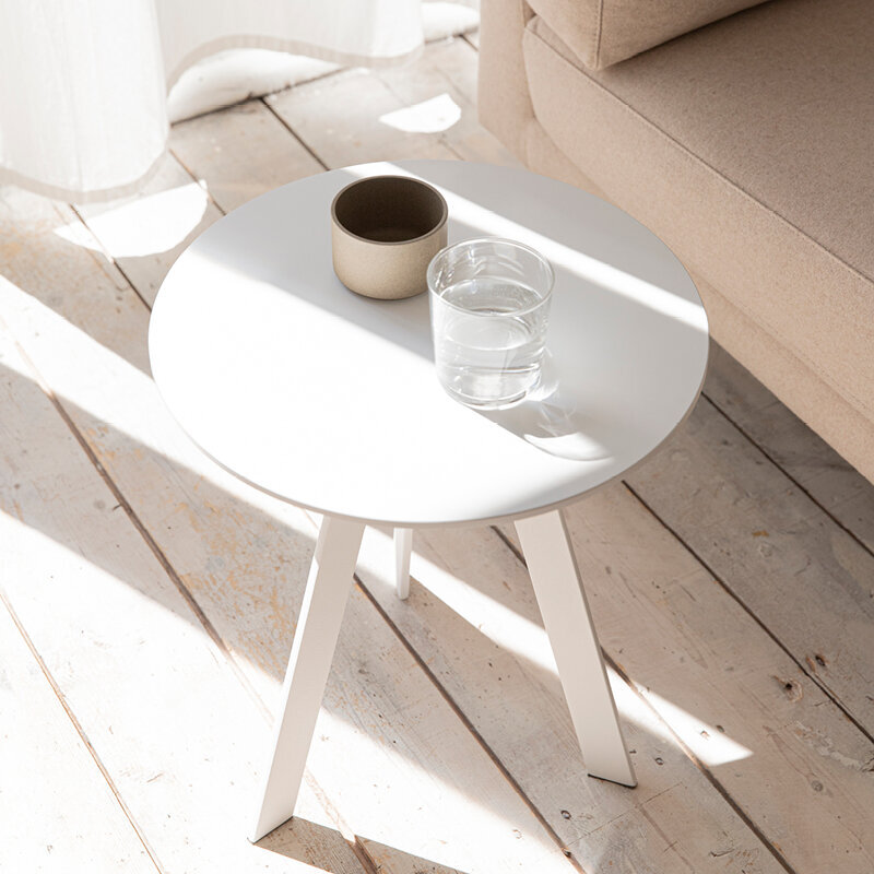 Design Coffee Table | New Co Coffee Table 40 Round White | Oak hardwax oil natural light 3041 | Studio HENK| 